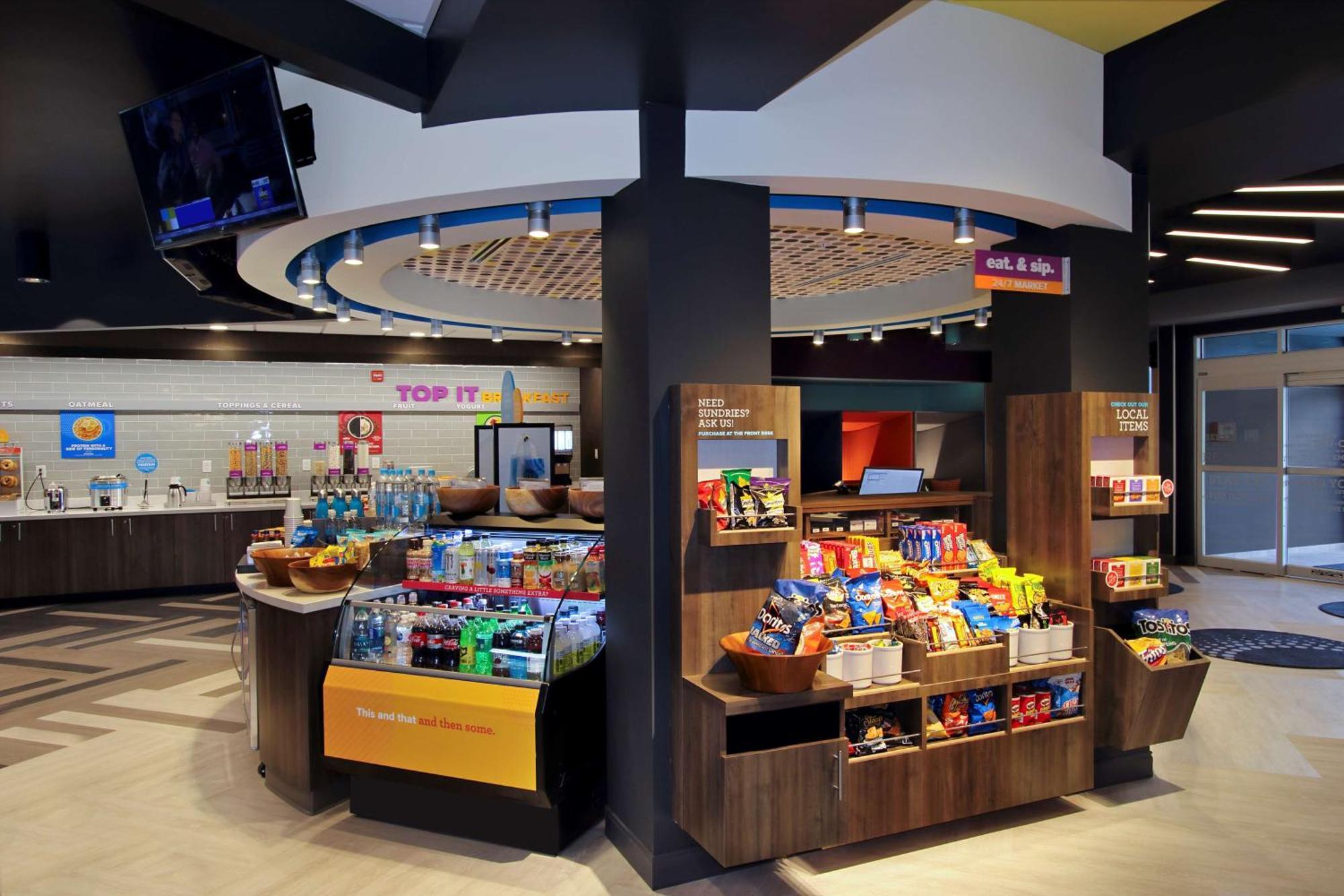 Tru By Hilton Meridian Ngoại thất bức ảnh